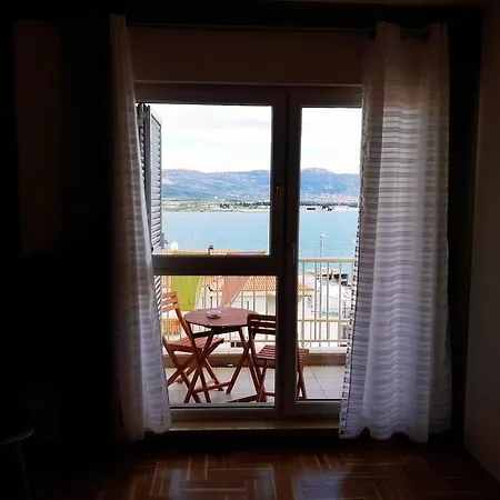 Trogir, Sea View *