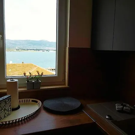 Apartment Trogir, Sea View *